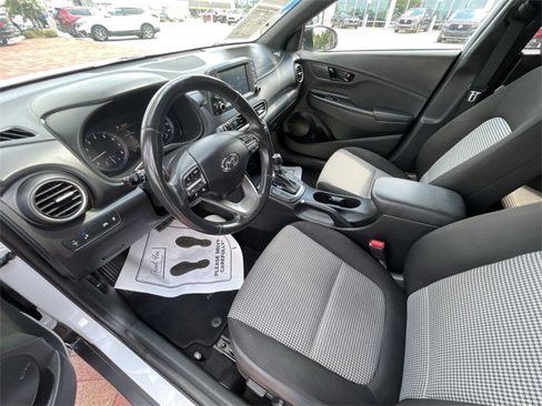 Used 2021 Hyundai Kona Night image 15
