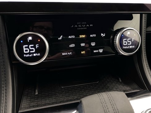 Used 2023 Jaguar F-PACE S image 32