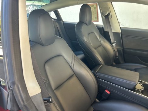 Used 2018 Tesla Model 3 Long Range image 19