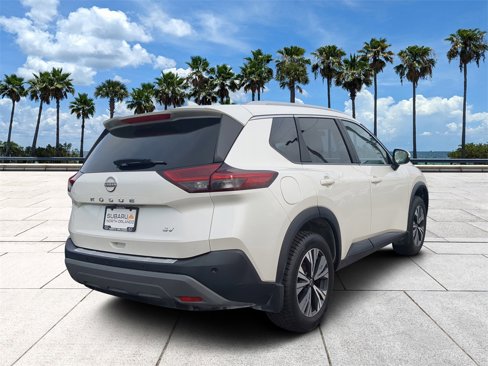 Used 2023 Nissan Rogue SV w/ SV Premium Package image 4