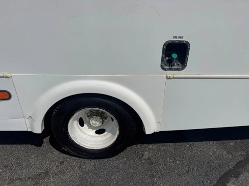 Used 2014 Ford E-450 and Econoline 450 Super Duty w/ Shuttle Bus Prep Package image 6