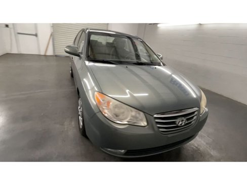 Used 2010 Hyundai Elantra GLS image 3