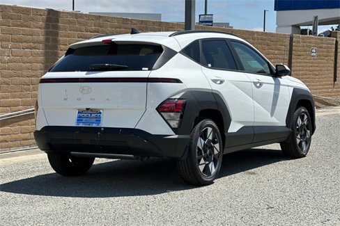 New 2025 Hyundai Kona SEL image 4