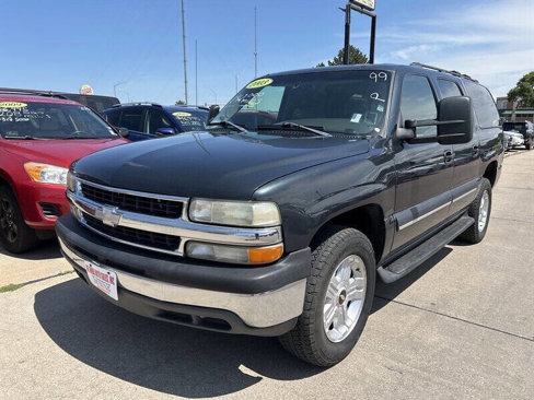Used 2003 Chevrolet Suburban LT w/ LT Preferred Equipment Group image 1