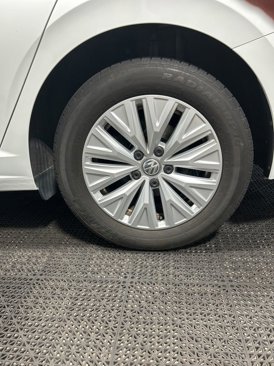 Used 2019 Volkswagen Jetta S image 9