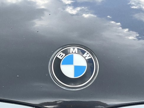 Used 2019 BMW 540i w/ Convenience Package image 11