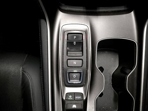 Certified 2018 Honda Accord Touring image 35