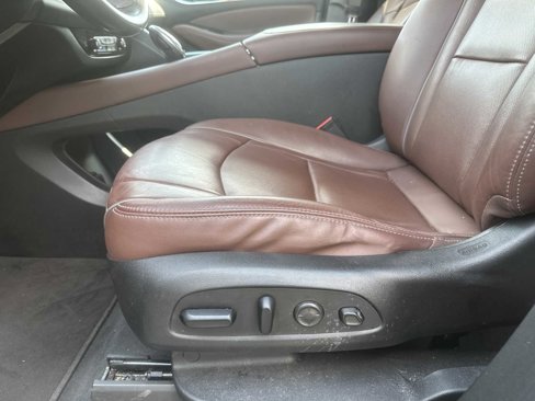 Used 2021 Buick Enclave Avenir w/ Avenir Technology Package image 24