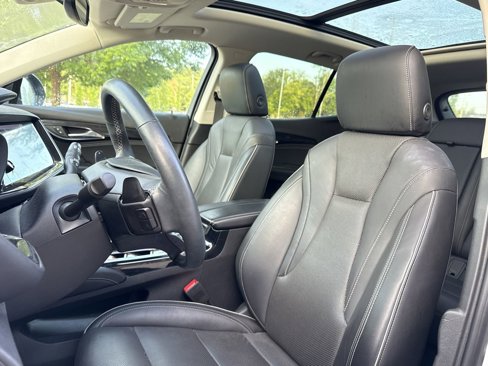Used 2021 Buick Envision Essence w/ Sport Touring Package image 12