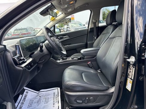 Used 2023 Kia Sportage EX image 22