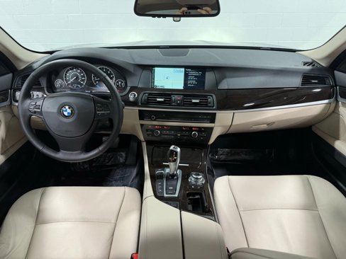 Used 2013 BMW 535i xDrive Sedan image 22