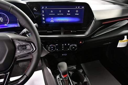 New 2026 Chevrolet Trax RS w/ Driver Confidence Package image 25