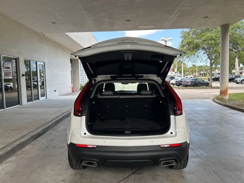 Used 2021 Cadillac XT4 Luxury image 30
