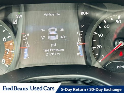 Used 2024 Jeep Compass Trailhawk image 14