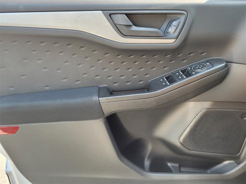 Used 2020 Ford Escape S image 30