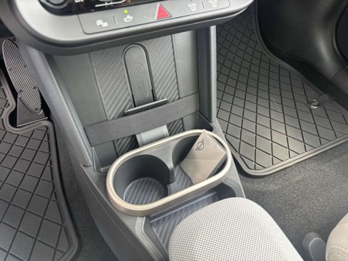 New 2025 MINI Cooper 4-Door Hardtop image 23