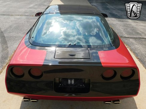 Used 1988 Chevrolet Corvette Coupe image 9