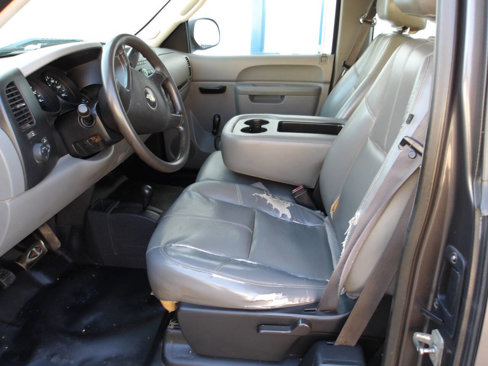 Used 2010 Chevrolet Silverado 1500 W/T image 19