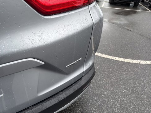 Used 2017 Honda CR-V Touring image 10