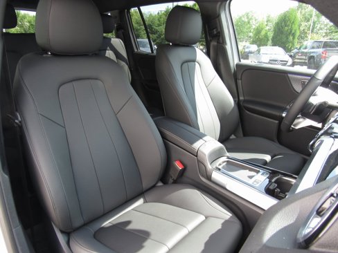 New 2025 Mercedes-Benz GLB 250 4MATIC image 20