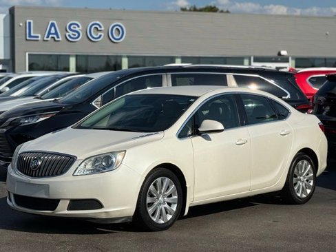 Used 2015 Buick Verano image 1