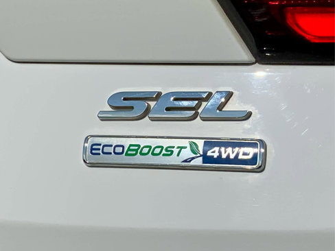 Used 2019 Ford Escape SEL image 23