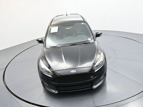 Used 2018 Ford Focus ST image 29