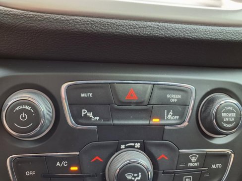 Used 2021 Jeep Compass Latitude w/ Sun and Sound Group image 24