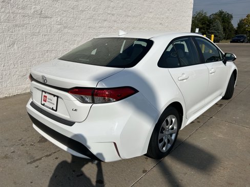 Certified 2022 Toyota Corolla LE image 6