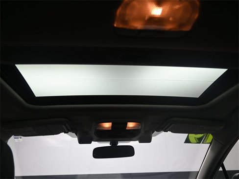 Used 2019 Subaru Crosstrek 2.0i Limited w/ Moonroof Package image 25