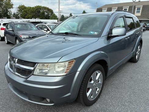 Used 2010 Dodge Journey SXT w/ Flexible Seating Group image 1