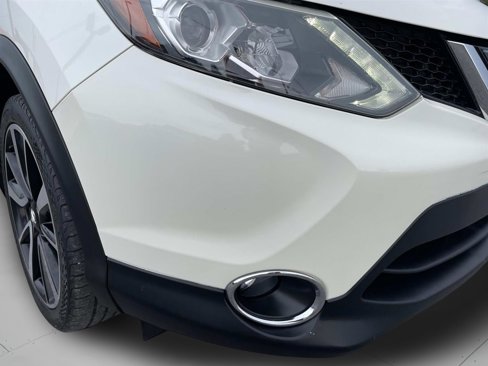 Used 2018 Nissan Rogue Sport SL w/ SL Premium Package image 30