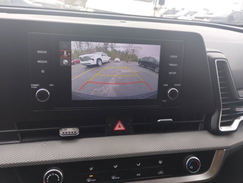 Used 2023 Kia Sportage LX image 23