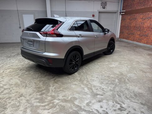 Used 2024 Mitsubishi Eclipse Cross SE image 5