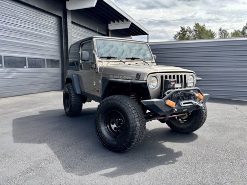 Used 2004 Jeep Wrangler Rubicon image 2