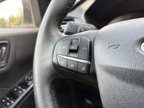 Used 2023 Ford Escape Active image 15