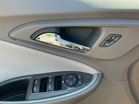 Used 2024 Chevrolet Malibu LT image 25