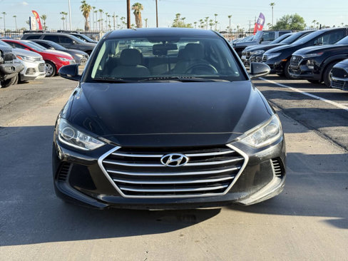 Used 2017 Hyundai Elantra SE image 15