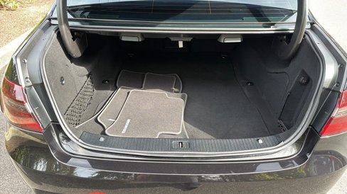 Used 2010 Mercedes-Benz E 63 AMG Sedan image 18