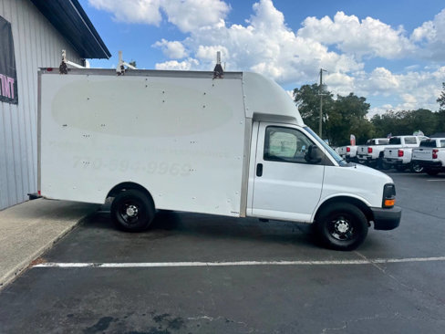 Used 2013 Chevrolet Express 3500 image 4