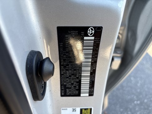 Used 2024 Toyota Corolla LE image 35