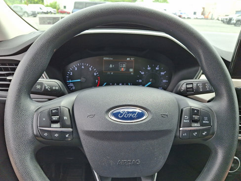 Certified 2021 Ford Escape SE image 18