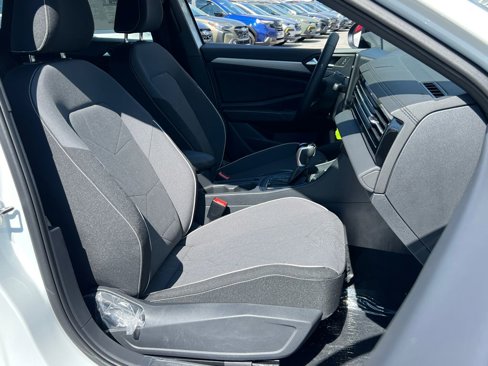 New 2025 Volkswagen Jetta Sport image 8