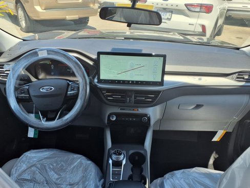 New 2025 Ford Escape SE image 11