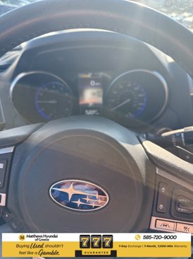 Used 2017 Subaru Outback 2.5i Limited image 2