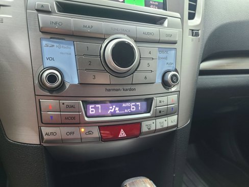 Used 2013 Subaru Outback 3.6R Limited w/ Special Appearance Pkg image 35