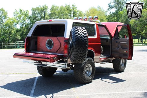 Used 1996 Ford Bronco image 8