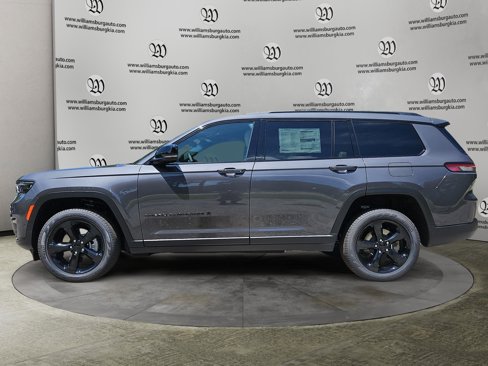 New 2025 Jeep Grand Cherokee L Limited w/ Luxury Tech Group II image 2