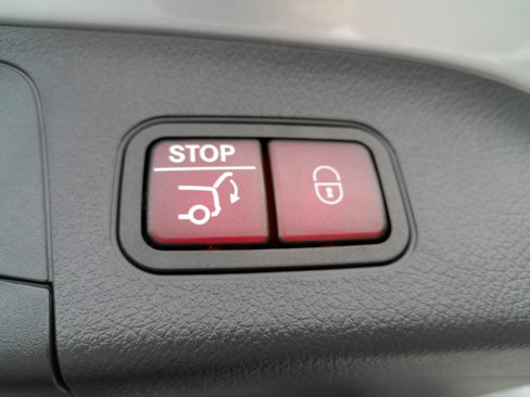 Certified 2025 Mercedes-Benz GLA 250 4MATIC image 20