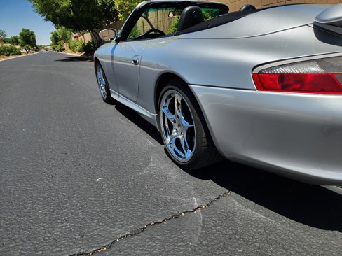 Used 2003 Porsche 911 Carrera image 11
